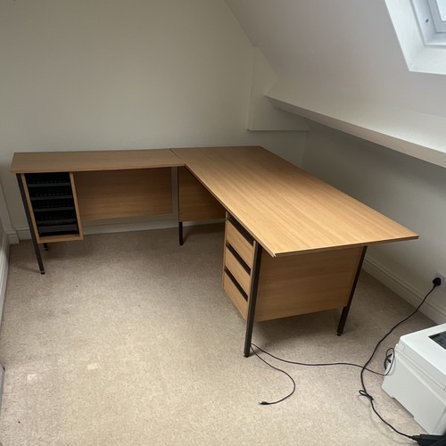 Oak effect shaped - oak, corner