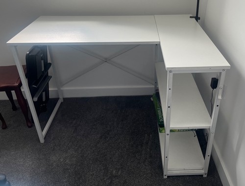 Modern white shaped - modern,